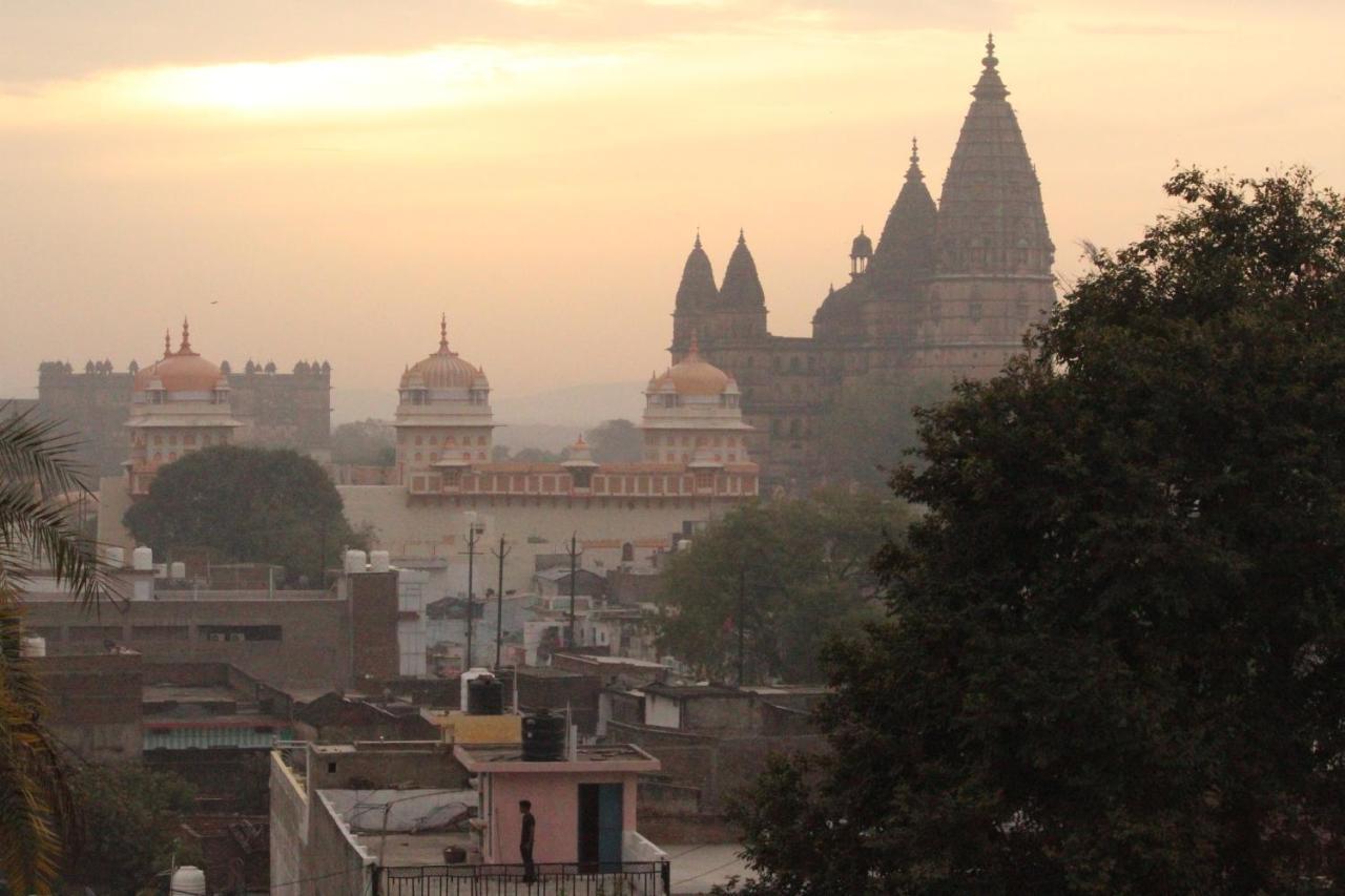 Sunset Backpackers Hostel Orchha Buitenkant foto